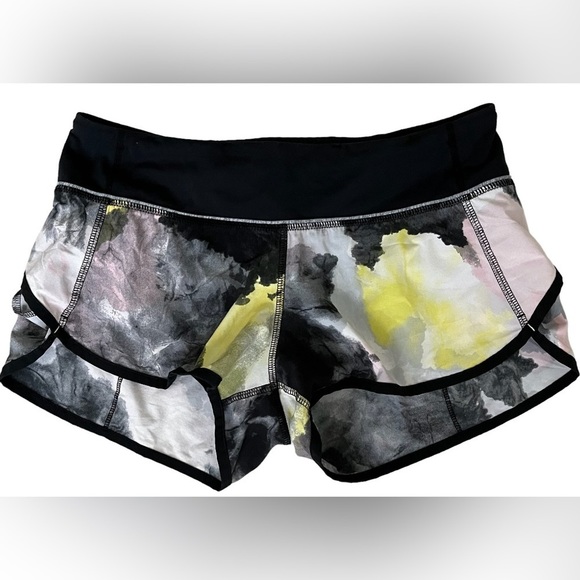 Lululemon Speed Shorts *2.5” Size 4 Citron Pink Tinted Canvas Lined - Picture 2 of 11